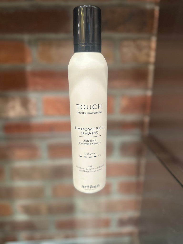 TOUCH Empowered Shape fortifying mousse